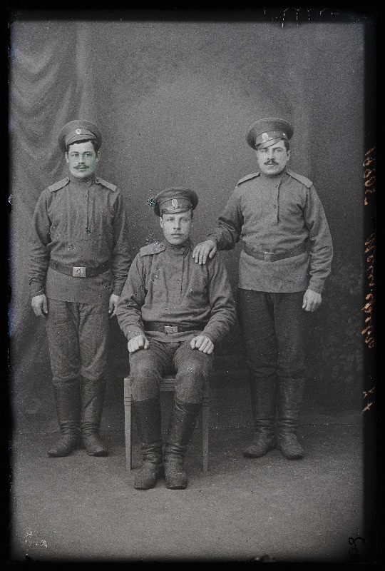 Grupp sõjaväelasi, (foto tellija Peschtschereff [Petšerov]).