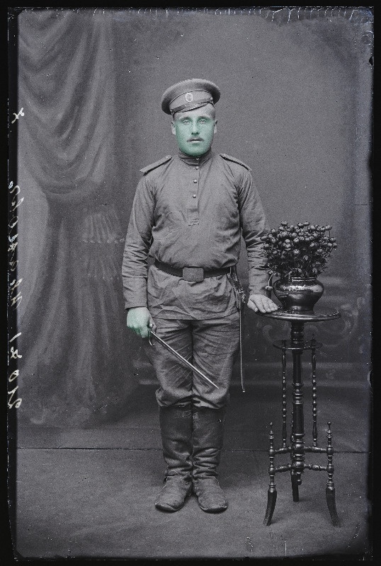 Sõjaväelane Iwanoff (Ivanov).