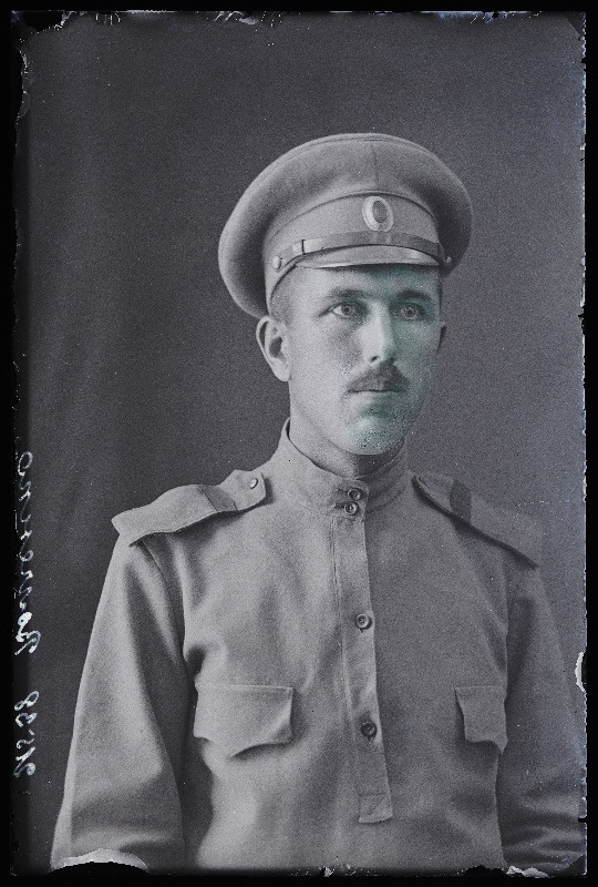 Sõjaväelane Woltschenko (Voltšenko).
