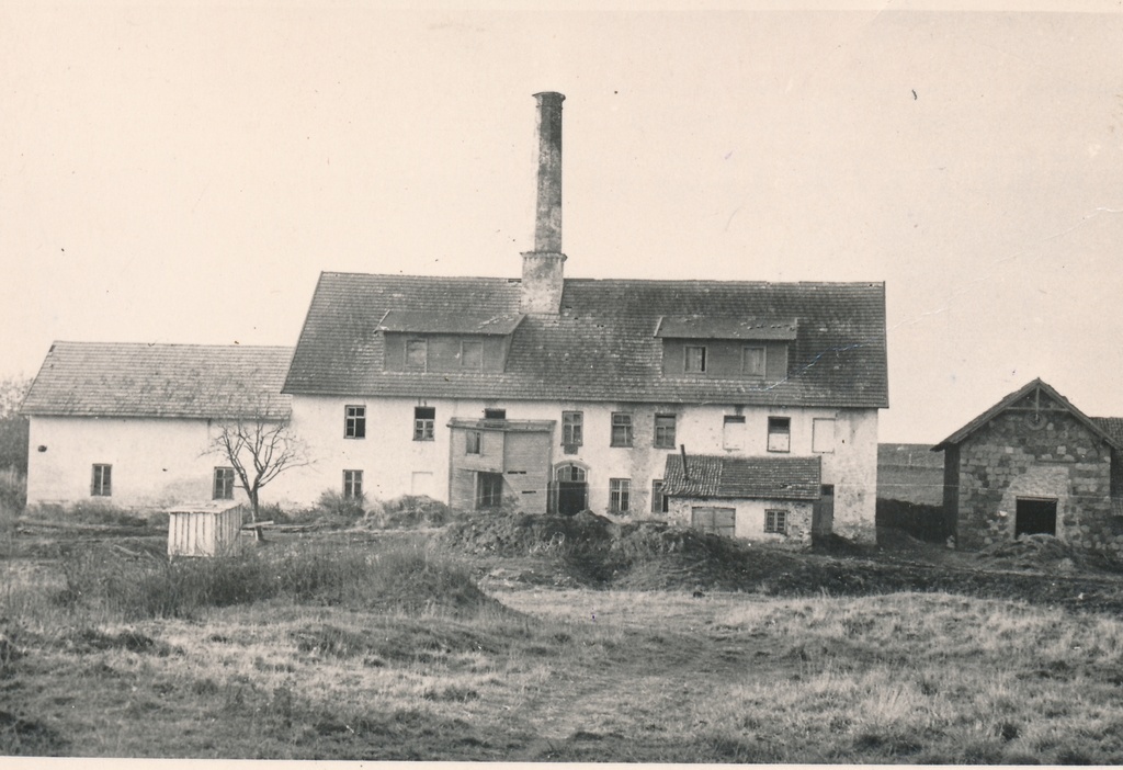 Jõepere mõisa viinavabrik