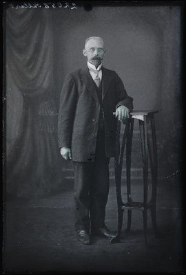 H. Allast, (Aidu Ühispiimatalitus).  duplicate photo