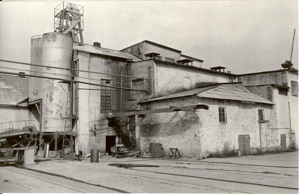 Roosna-Alliku piiritusetehas