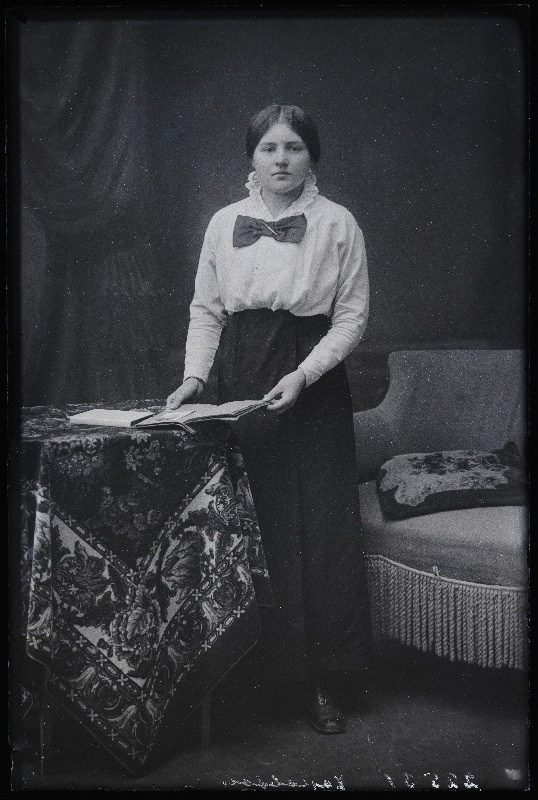 Neiu Jakobson.