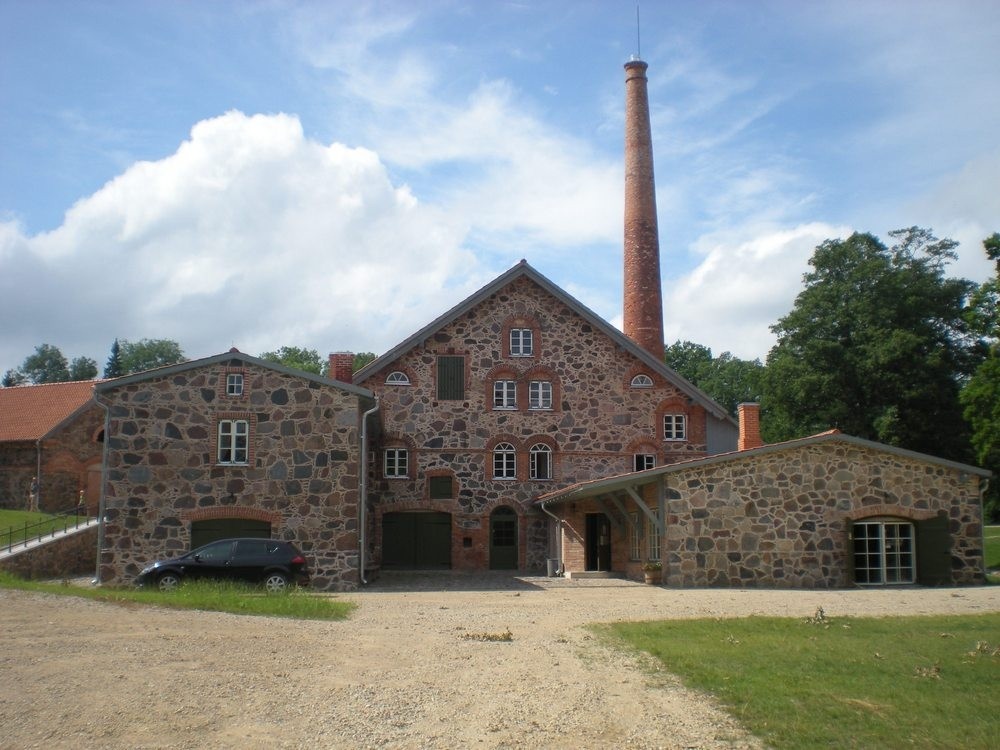 Olustvere Manor wine factory, 19th-20th century.