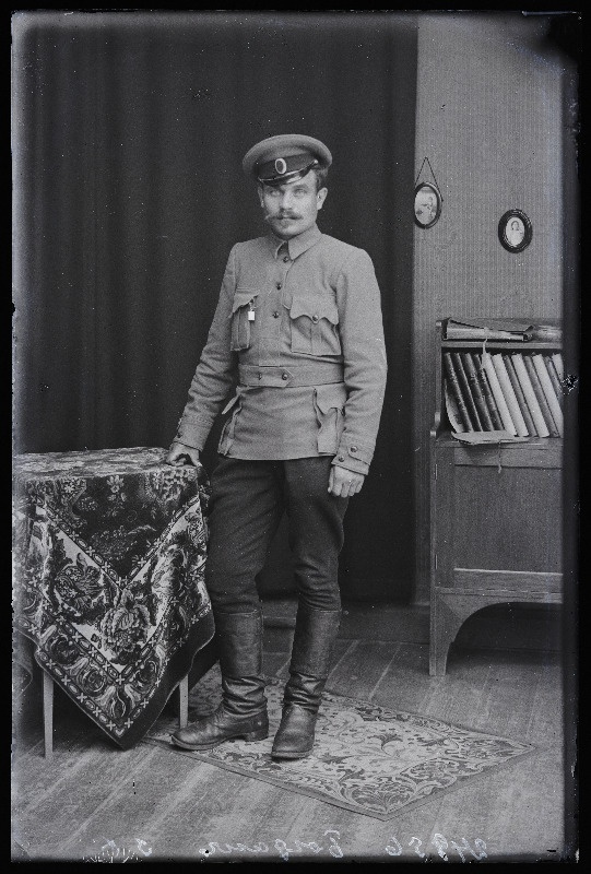 Sõjaväelane Bogdan.
