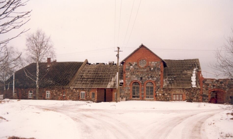 Storm Manor Wine Factory