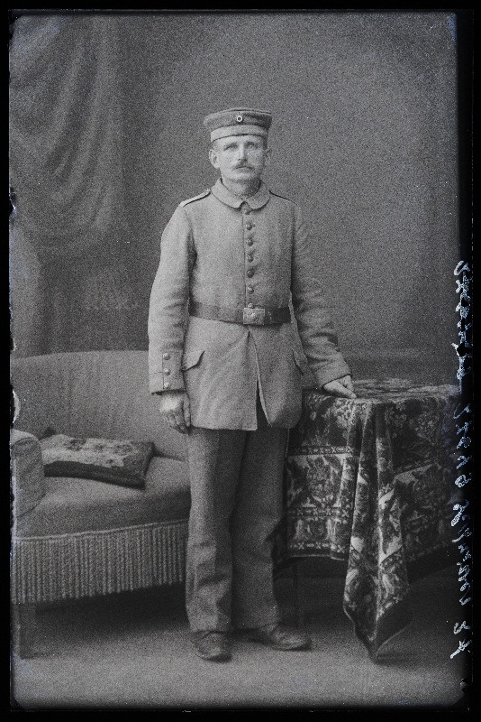 Saksa sõjaväelane Schriewer, (Rattama, Jüri Ratas).