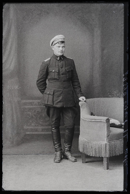 Sõjaväelane Karl (Karel) Leevet.