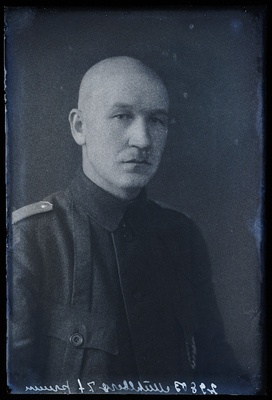 Sõjaväelane Mühlberg.  duplicate photo