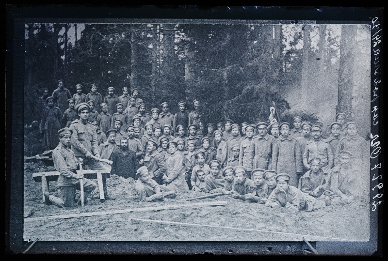 Grupp sõjaväelasi, (20.06.1919 fotokoopia, tellija Orr).