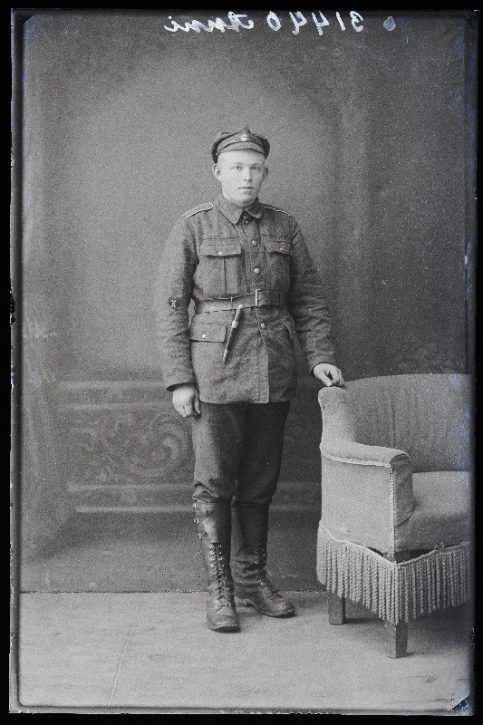 Sõjaväelane Anni.