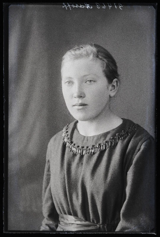Anna Aasov.