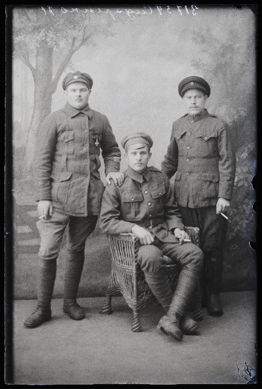 Grupp sõjaväelasi, (foto tellija Sidarenko).