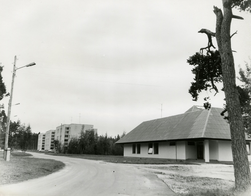 Padise uus keskus, vaade hoonele. Arhitekt Siiri Kasemets, EMP