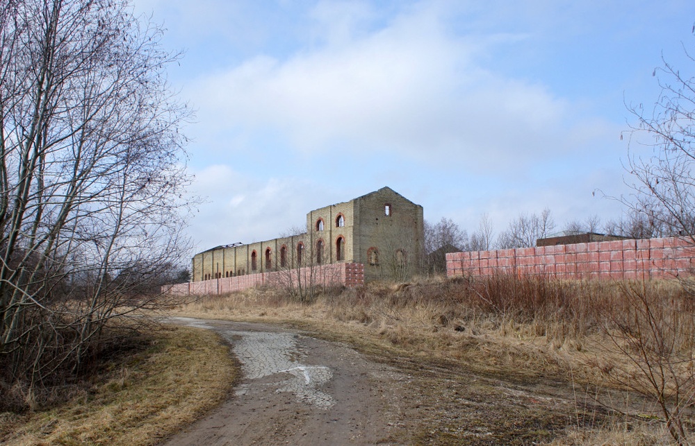 Aseri tsemenditehase hoonete varemed rephoto