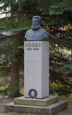 [juhan Kunder's Memory Step in Rakvere] rephoto