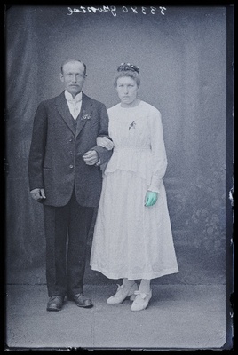 Noorpaar Grossthal.  duplicate photo