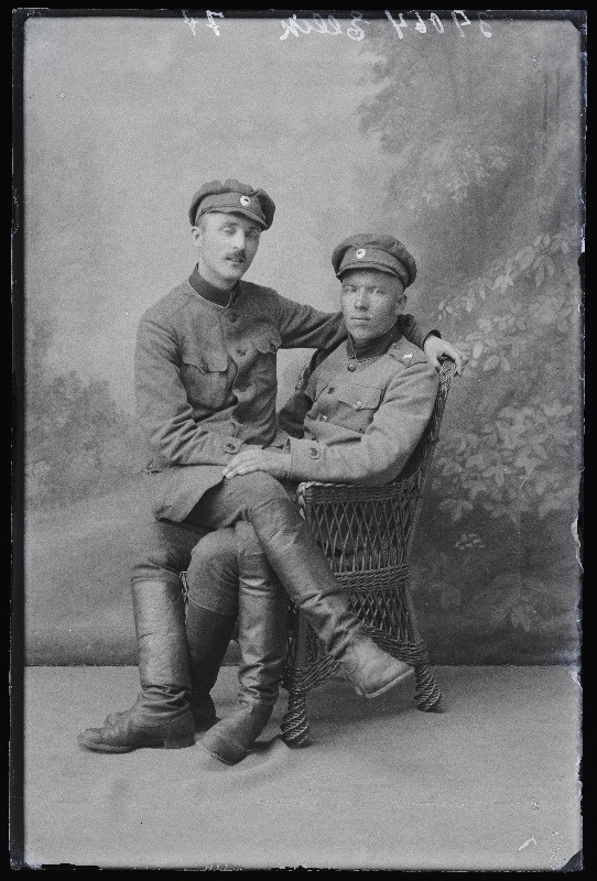 Sõjaväelased Ellik (vasakul) ja Lange.