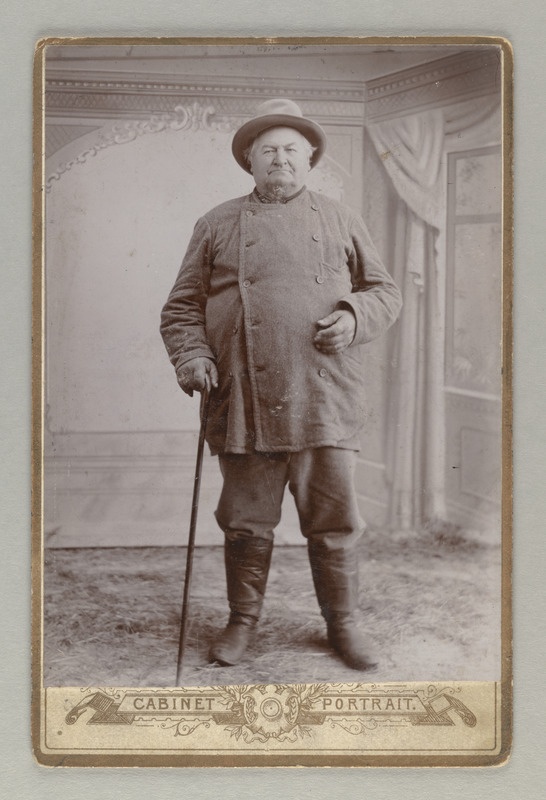 Abja linakaupmees Märt Pirsko 1910. a. (70.a)