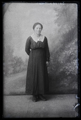 Hilda Kõlkar.  duplicate photo