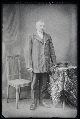 Teimann.  similar photo