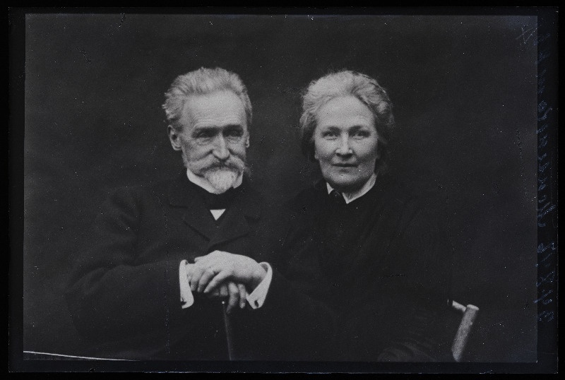 Jakob (James) von Mensenkampff ja Gabriele von Mensenkampff (sünd vürstitar von Lieven), 11.11.1920 fotokoopia.
