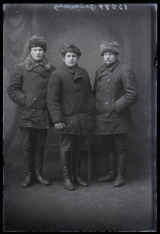 Grupp mehi, (foto tellija Grünberg).