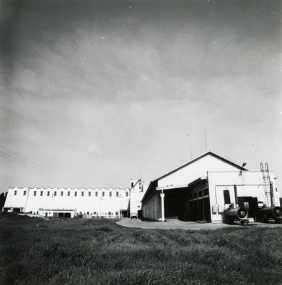 Ait-kuivati Libatses, vaade. Arhitekt Maie Kais (end Leppmets); ins H. Põlluäär  duplicate photo