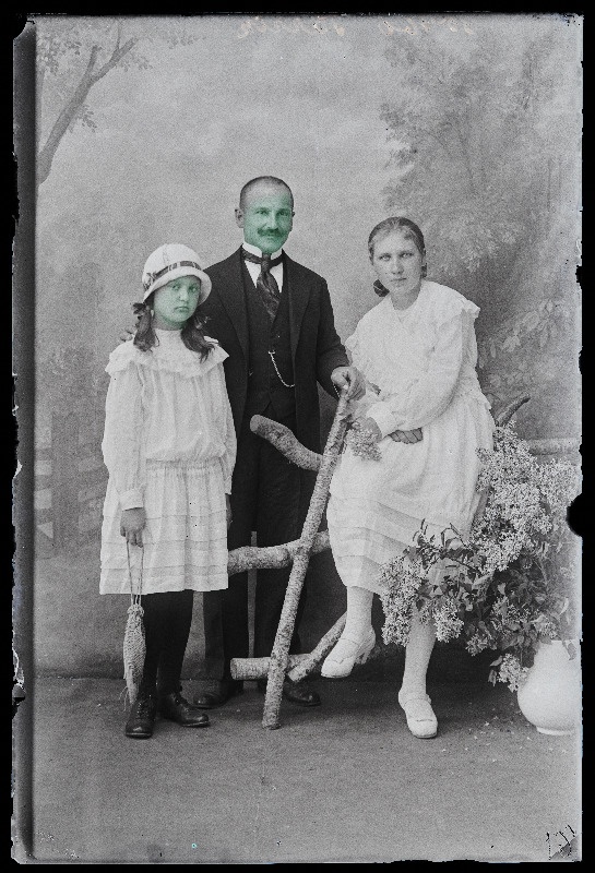 Perekond Tarrik.