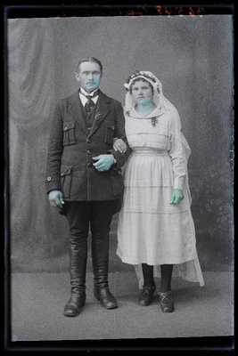 Noorpaar Bachmann.  duplicate photo