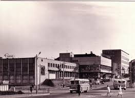 The crossing of market street and Riga highway in Tartu in 1970