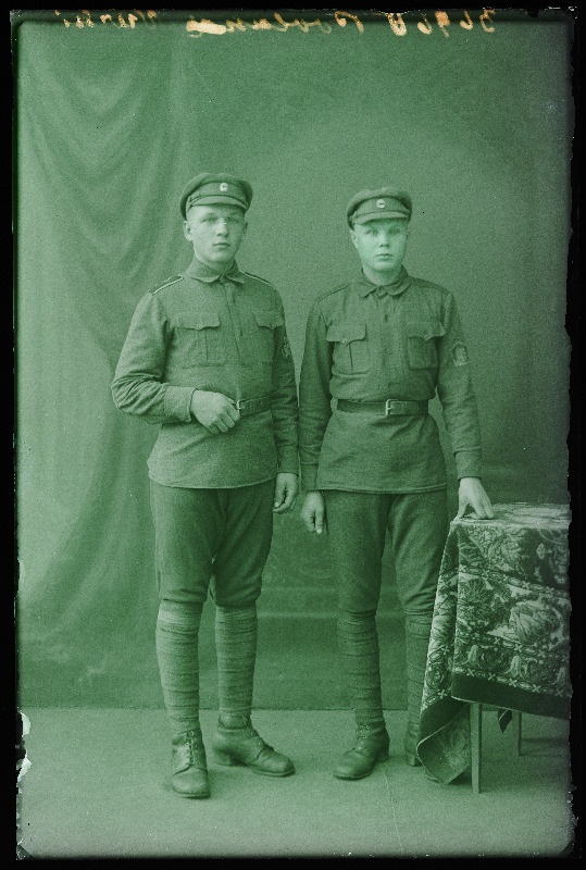 Sakala Partisanide Üksik Pataljoni sõjaväelased Nürhi ja Pooland.