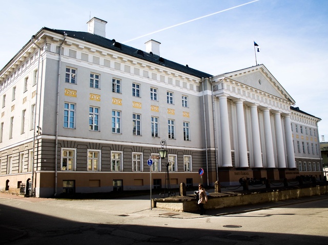 Ülikool Jaani (nüüd Ülikooli) tänavas rephoto