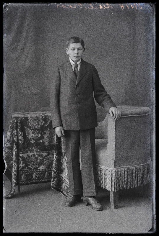 Leerilaps Oskar Aibel.