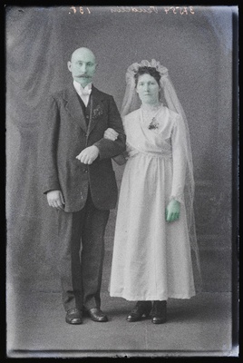 Noorpaar Vendelin.  duplicate photo
