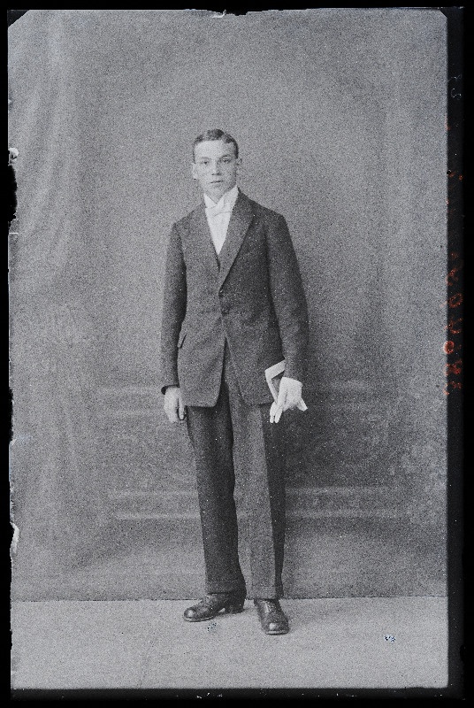 Leerilaps Schneider.
