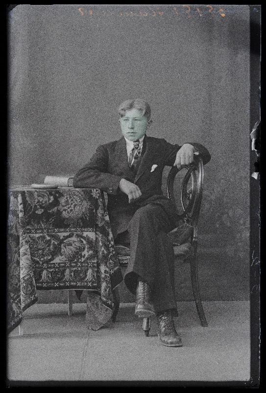 Hammer, (Suure-Kõpu vald, Anni talu).