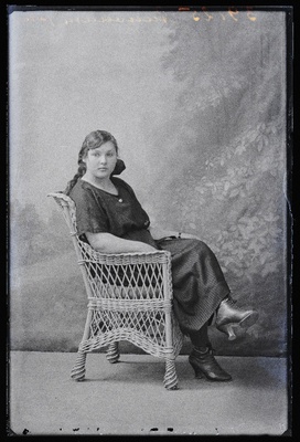 Aunbaum.  duplicate photo