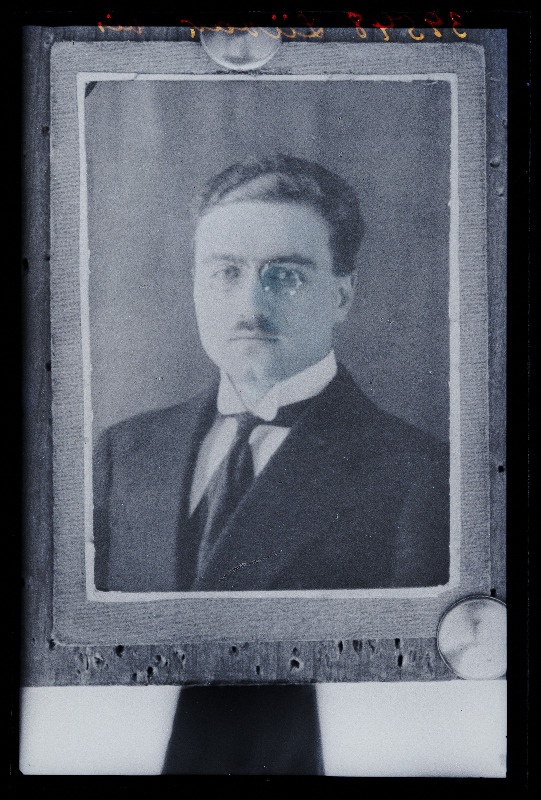 Mehe foto, (10.01.1923 fotokoopia, tellija Liivak).