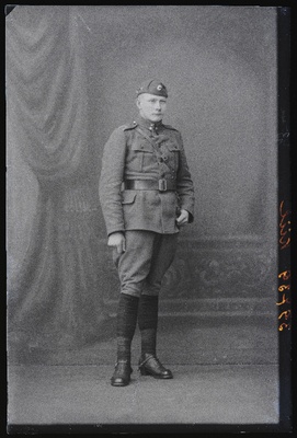 Sõjaväelane Kiil.  duplicate photo