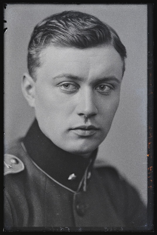 Sõjaväelane, alamleitnant Peepsen [Peepson].