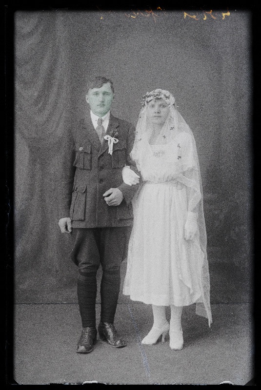 Noorpaar Krõlov.