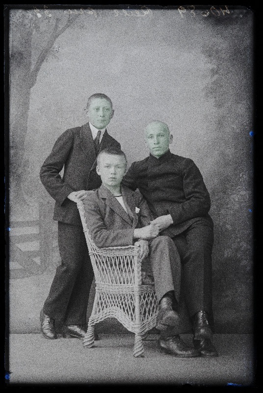 Grupp noormehi, (foto tellija Reier).