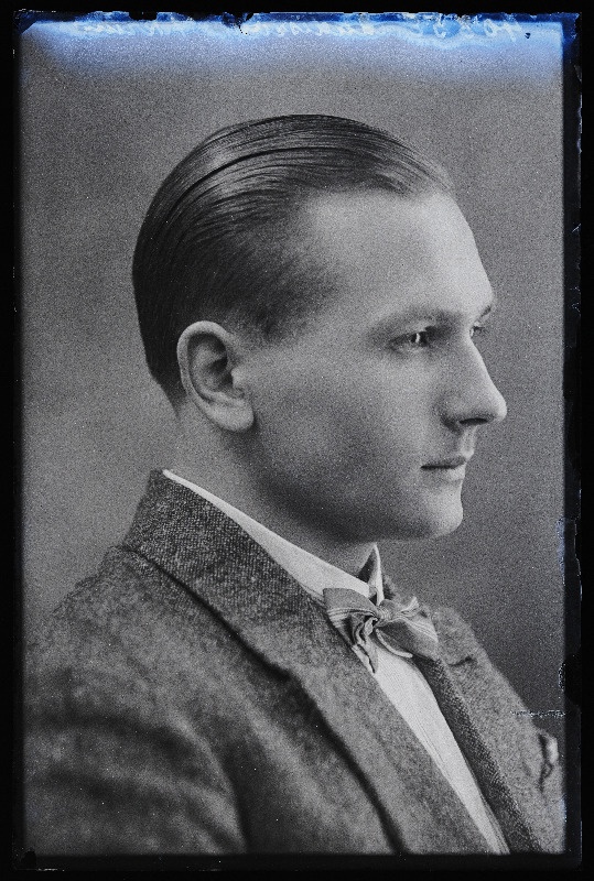 Elmar Madisson.