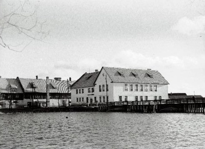 Exterior view of the Jõgeva exhibition sophois cultural building. 11.1969  duplicate photo
