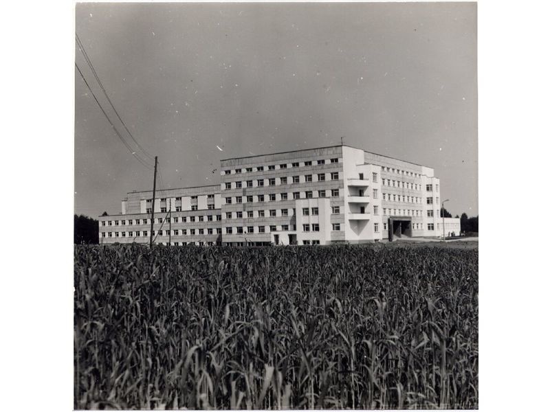 Jõgeva Hospital. Arh. Ilmar Wood Forest 1983