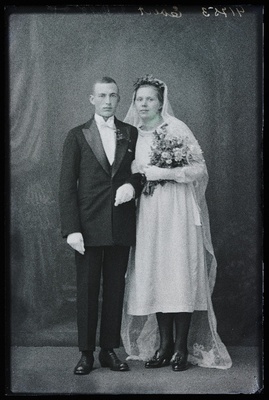 Noorpaar Evert.  similar photo