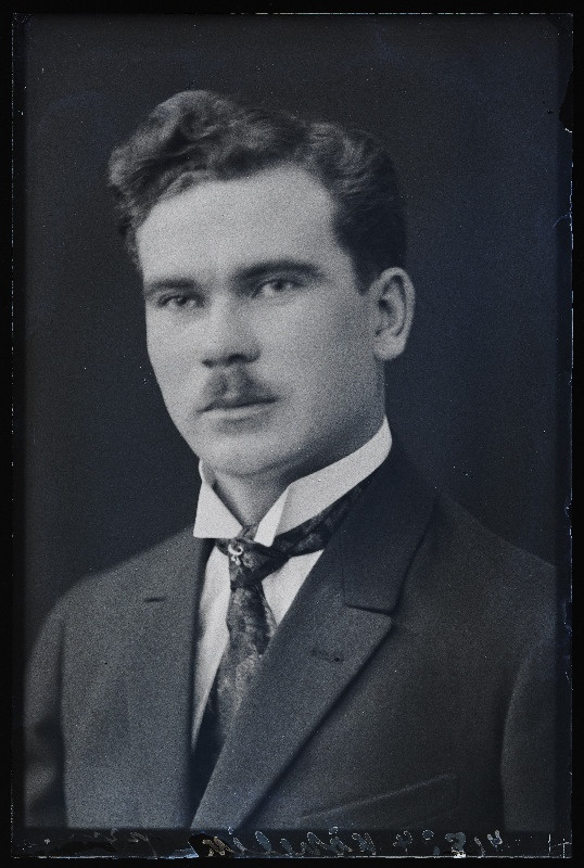 Kõhelik.