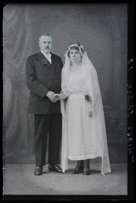 Noorpaar Sääsk.  duplicate photo