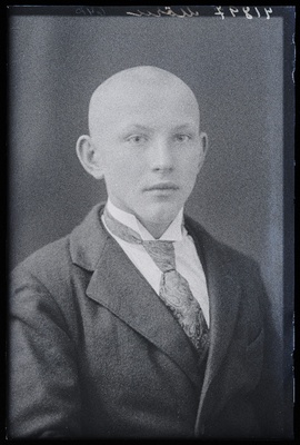 Aleksander Mõru, (Õisu mõis).  duplicate photo